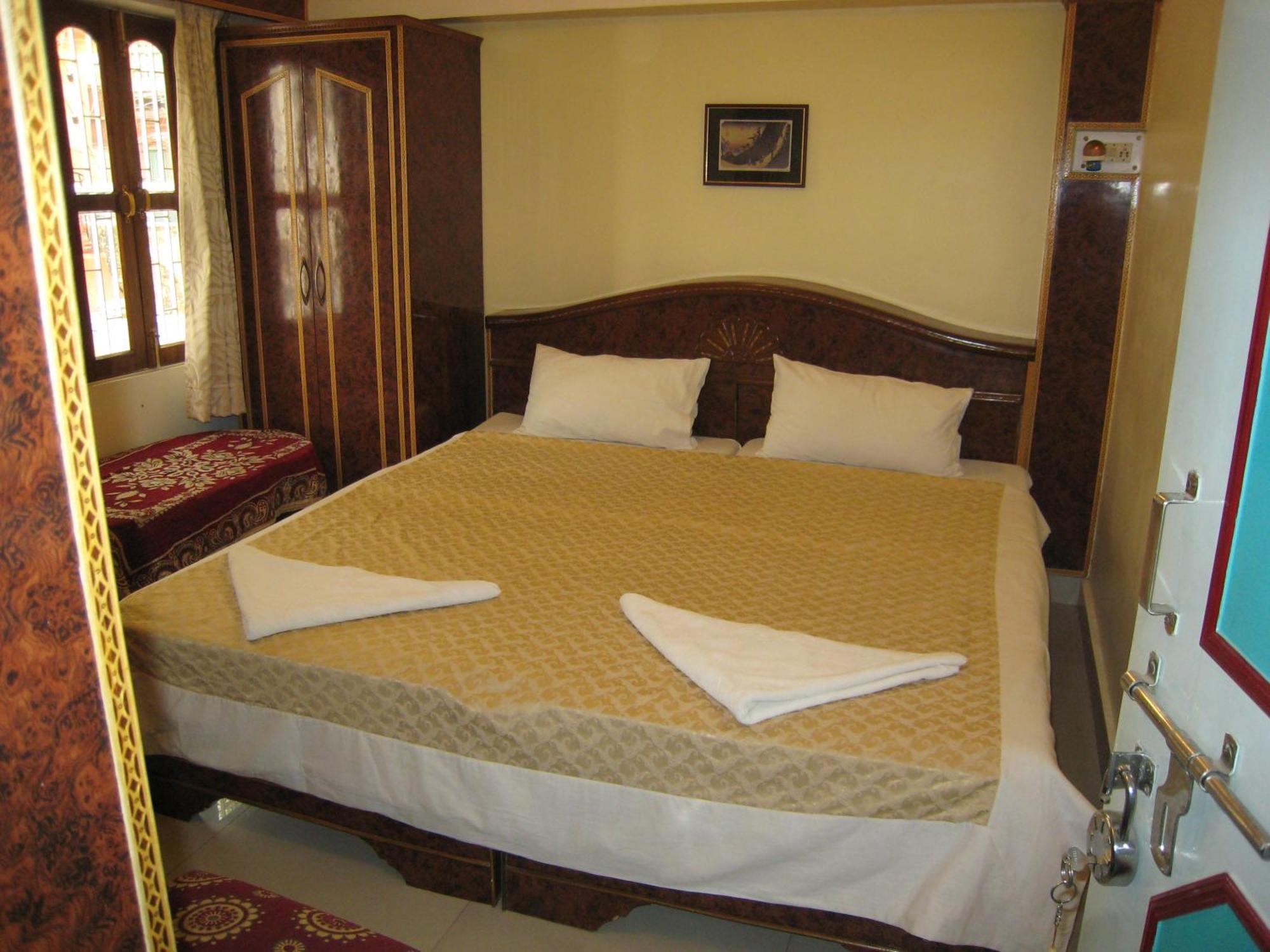 Kedareswar B&B Varanasi Eksteriør bilde