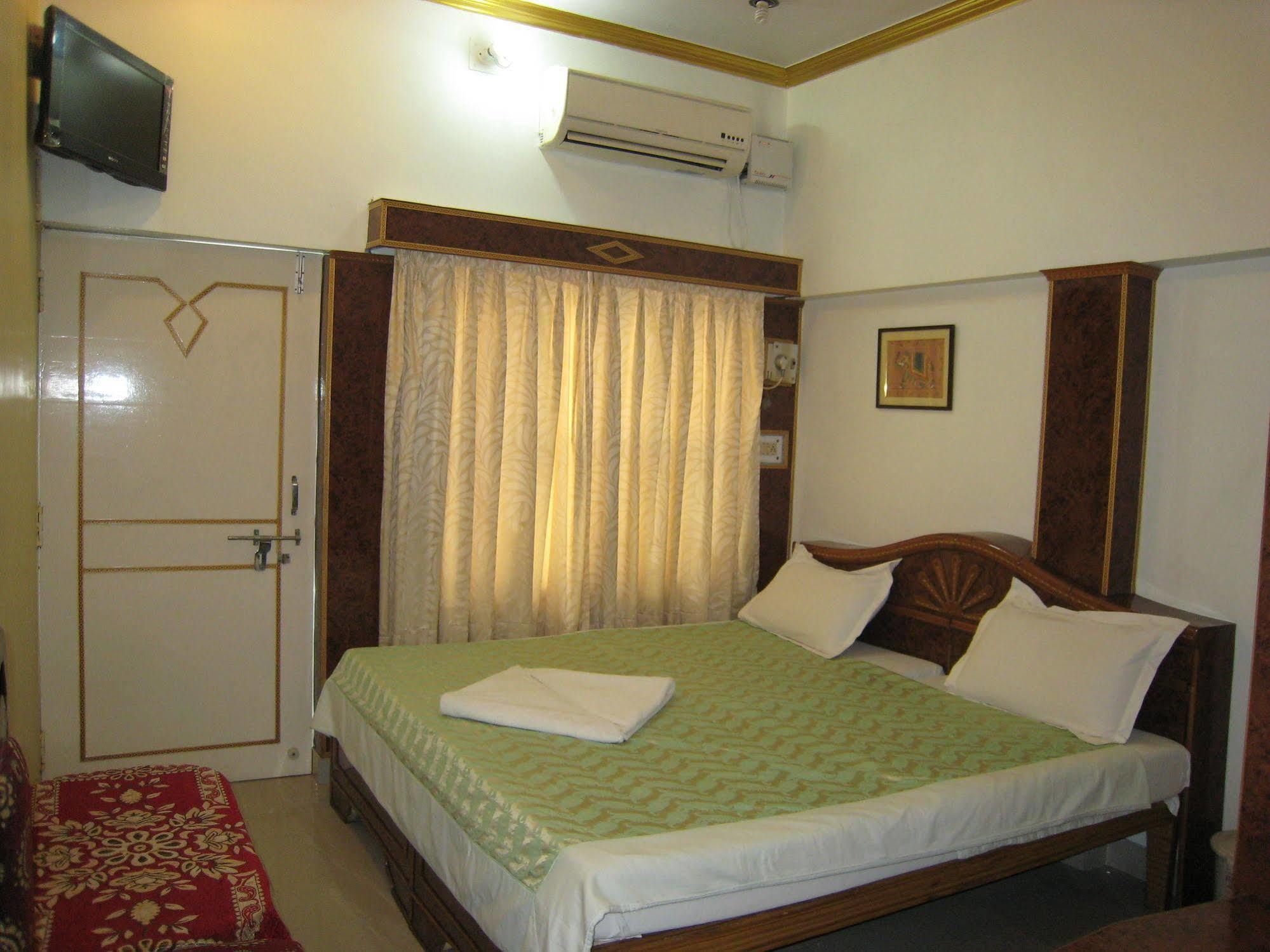 Kedareswar B&B Varanasi Eksteriør bilde
